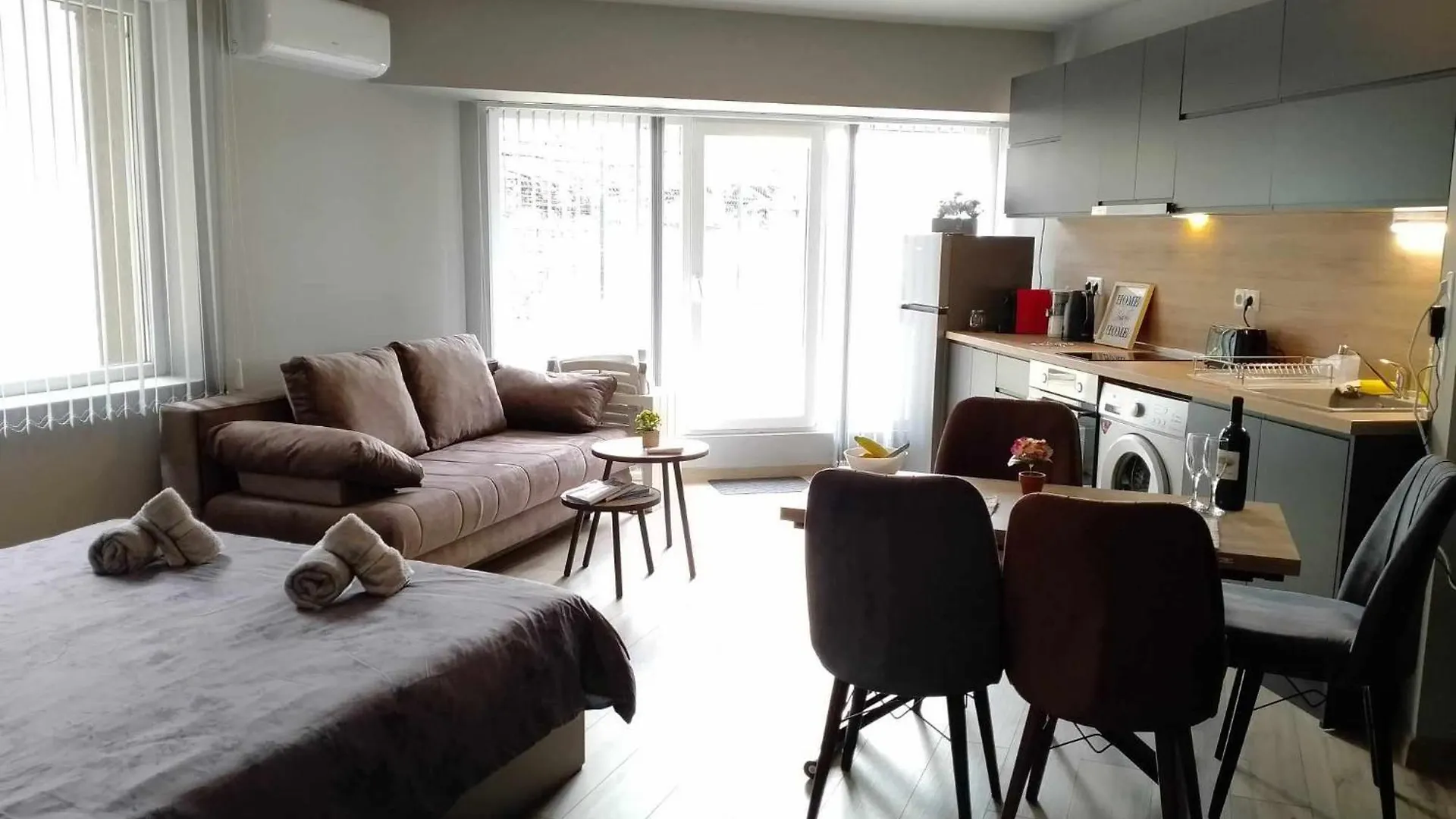 Apartment Home Sweet Home Varna